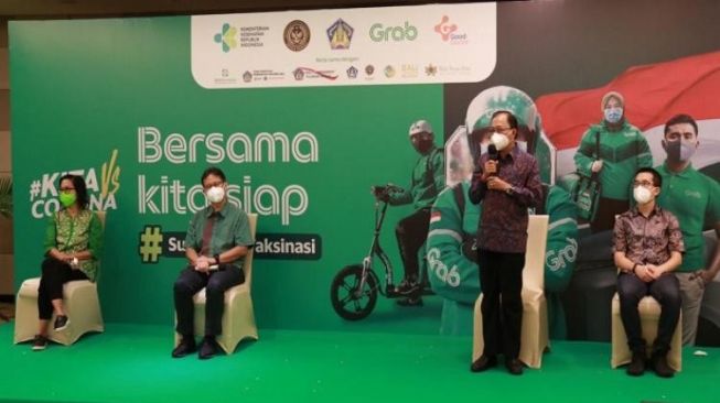 Kebut Vaksinasi, Bali Target Jadi Zona Hijau Agar Bisa Dikunjungi Wisman