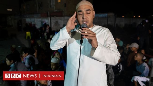 Ulama Redam Kekerasan Gangster di Afrika Selatan dengan Zikir