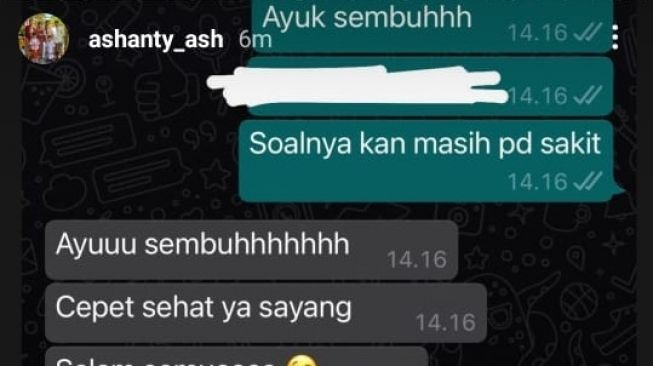 Ashanty mengungkap percakapannya dengan Rina Gunawan, saat sama-sama  dirawat akibat Covid-19. [Instagram]