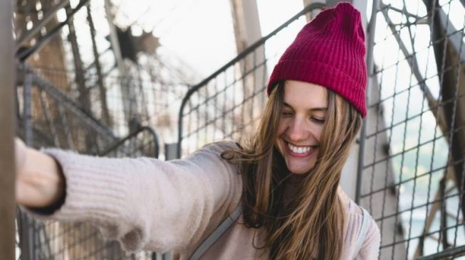 Dos & Don'ts yang Harus Diperhatikan Ketika Pakai Beanie Hat 