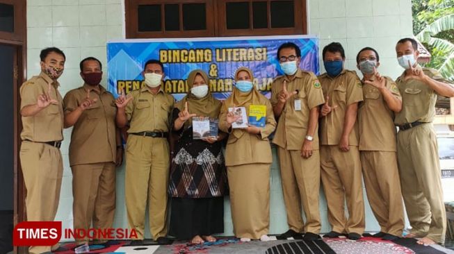 Tingkatkan Literasi Pelajar, Siswa SMP di Bondowoso Diskusi di BLRS