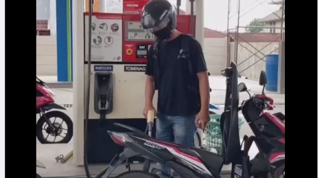 DPR Tak Setuju Penghapusan BBM Premium Pada 2022, Pemerintah Diminta Cari Solusi Lain