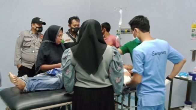 Pegang Rokok saat Istri Isi BBM, Pria di Aceh Dilarikan ke Rumah Sakit