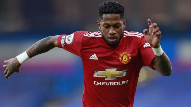 Layak Gantikan Fred, 7 Gelandang Bertahan yang Bisa Bikin Lini Tengah MU Tangguh