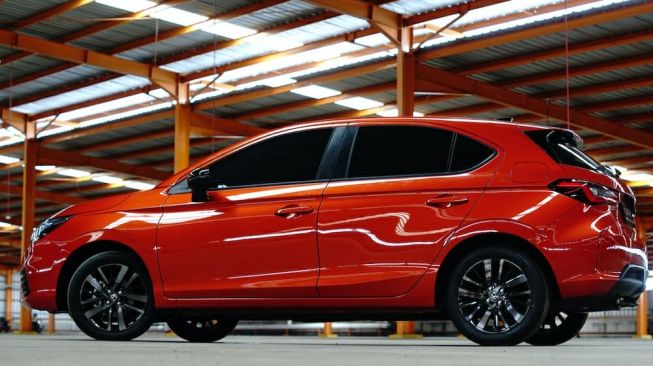 Setelah ditunggu-tunggu, diawali dari Thailand, kemudian Malaysia, kini Honda City Hatchback RS ada di Indonesia  [PT Honda Prospect Motor].