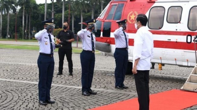 Kunjungi Banten Pakai Helikopter Super Puma, Ini Agenda Presiden Jokowi