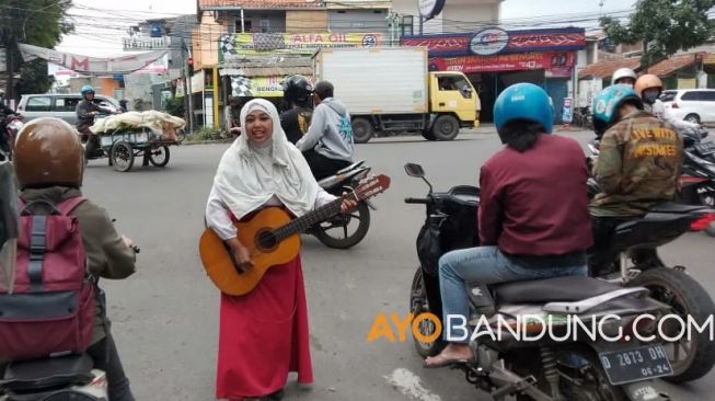 Penghasilan Naik Drastis setelah Berhijab, Rita Ungkap Rahasianya