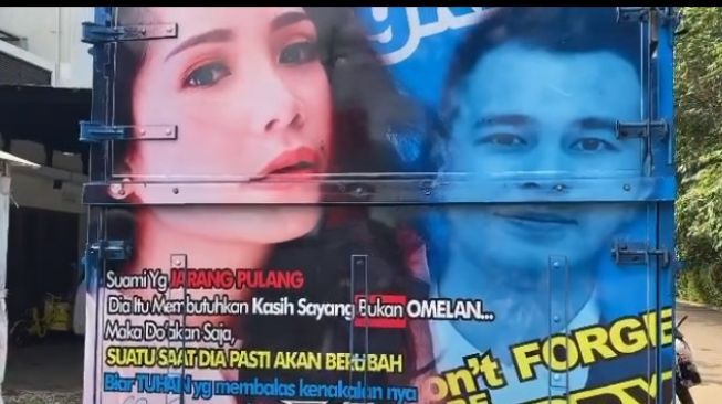 Potret Bak Truk Bergambar Nagita Slavina, Raffi Ahmad Justru Kagum Lihatnya