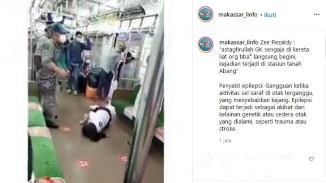 Viral video wanita kejang di KRL Tanah Abang (Instagram/Makassar_iinfo)