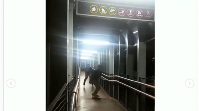 Viral Video Pemuda Main Skateboard di JPO Jakarta, Tuai Kecaman