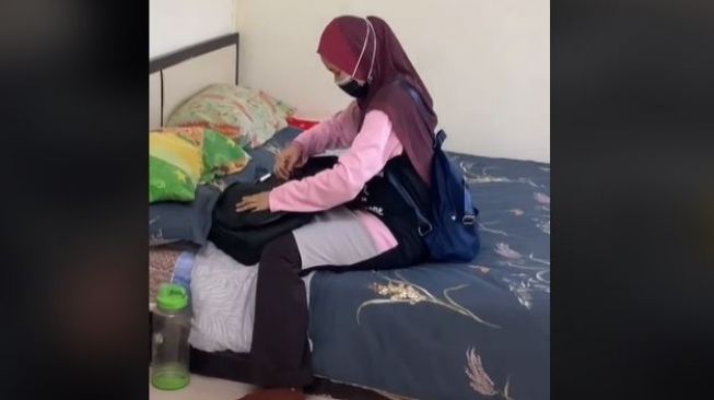 Haru! Demi Laptop untuk Istri, Pria Ini Rela Lakukan 3 Pekerjaan Sekaligus