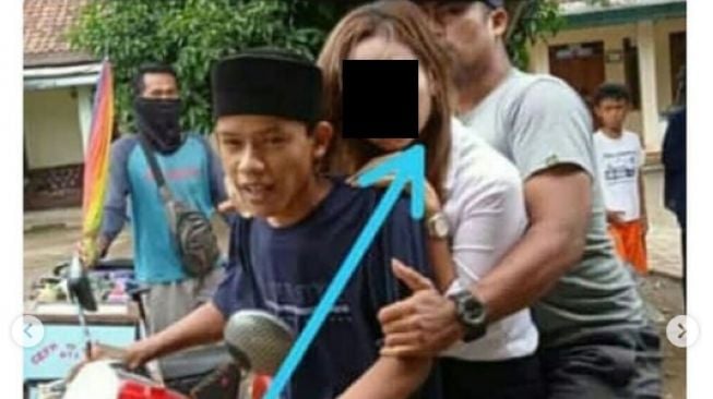 Warga disebut lecehkan dua sales panci yang dituduh menghipnotis (instagram.com/@memomedsos)