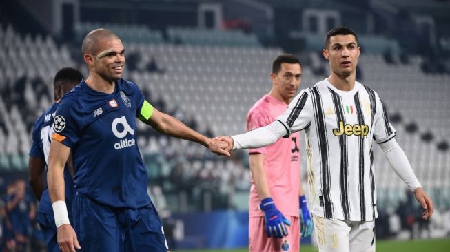 Hancurkan Juventus, Pepe: Siapapun akan Sulit Kalahkan Porto