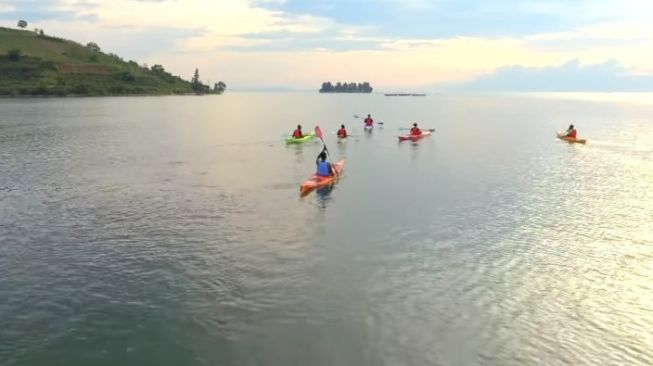 'Harta Terpendam' Lain yang Ada di Danau Kivu