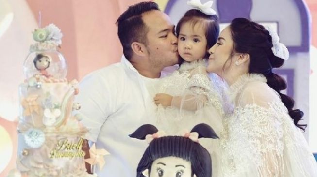 Anak Pertama Ultah, Doa Menyentuh Momo eks Geisha Disorot