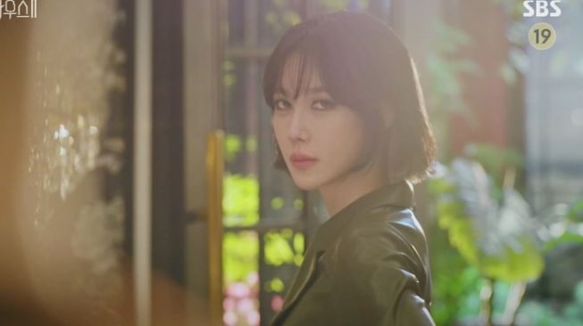 Sinopsis The Penthouse 2 Episode 7 dan 8, Shim Su Ryeon Kembali Muncul