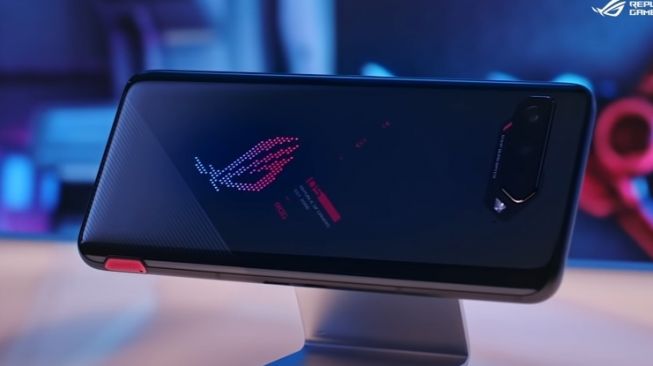 Asus ROG Phone 5 meluncur pada 10 Maret 2021. [Youtube/ROG Global]