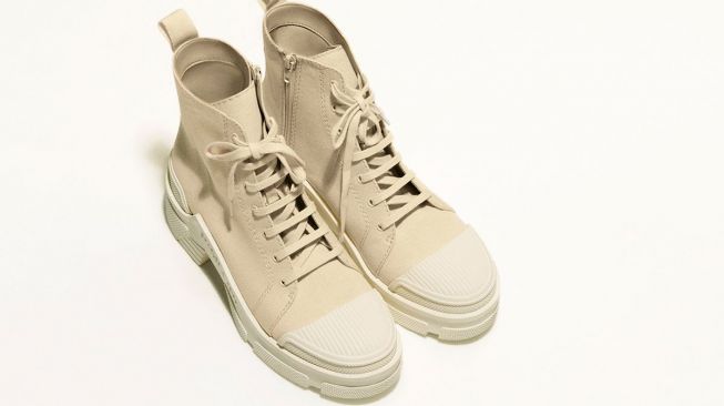 Canvas High Top Sneakers. (Charles & Keith)