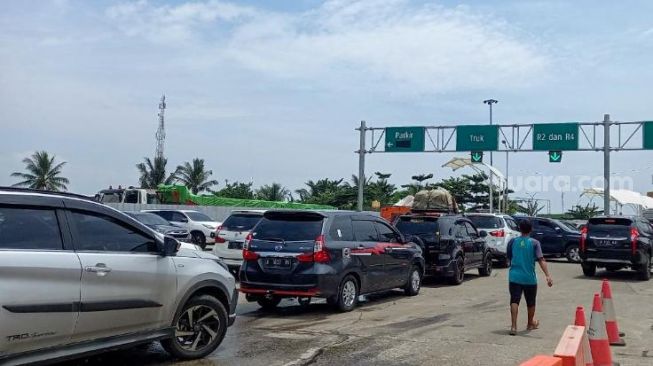 Libur Panjang, 8.019 Kendaraan Menuju Sumatera via Pelabuhan Merak