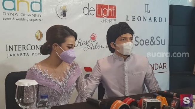 7 Potret Lamaran Atta - Aurel, Krisdayanti dan Ashanty Kompak Menemani