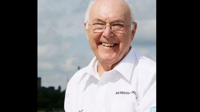 Sir Murray walker di masa purna tugas sebagai komentator F1 [Instagram: F1].