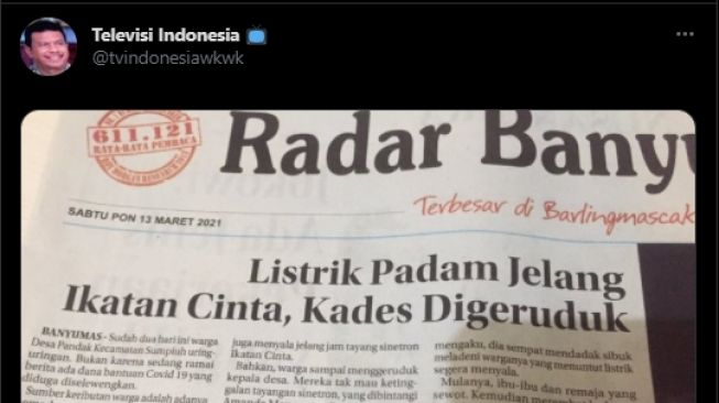 Warga geruduk kades gara-gara listrik padam. (Twitter/tvindonesiawkwk)