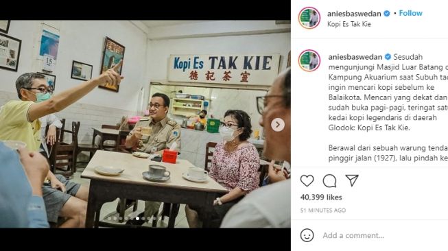 Unggahan Anies Baswedan saat mengunjungi Kedai Kopi Tak Kie. (Instagram/aniesbaswedan)