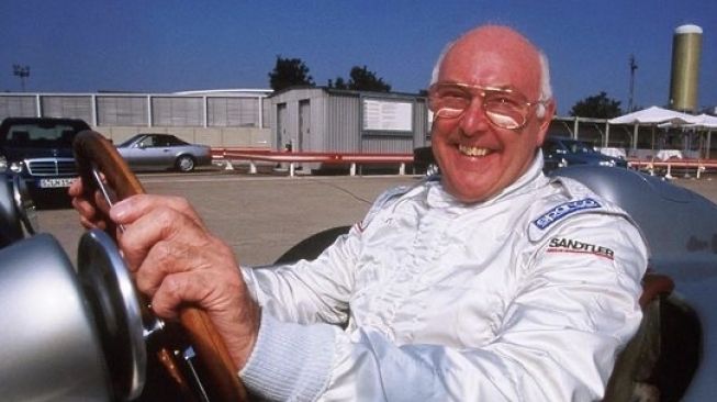 Dunia F1 Kehilangan Komentator Legendaris, Sir Murray Walker