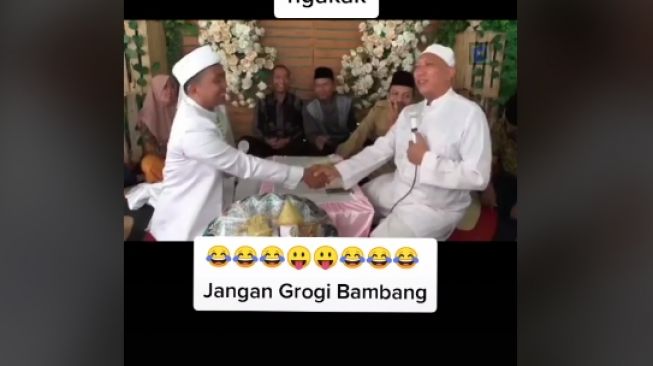 Pengantin pria salah sebut saat ijab kabul (tiktok.com/@ippank.gokiel)