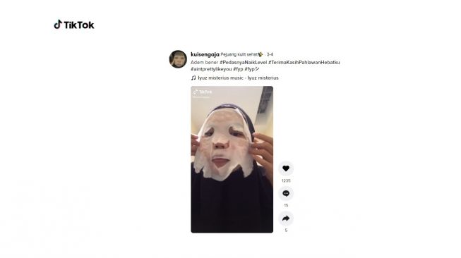 Warganet ini pakai masker wajah kemana-mana. [TikTok]