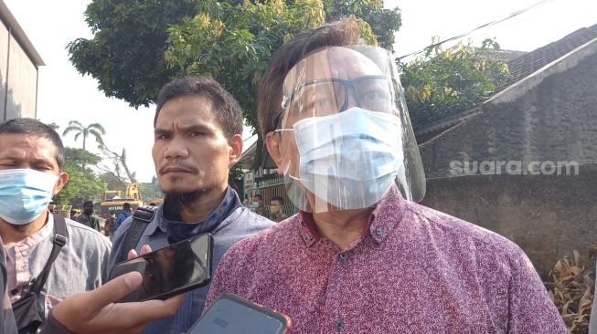 Tembok Beton Dibongkar, Ancam Bangun Ulang dan Seret ke Ranah Hukum