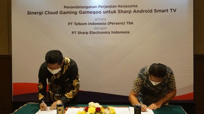 Kerja sama Sharp Indonesia dan Telkom Indonesia. [Sharp Indonesia]