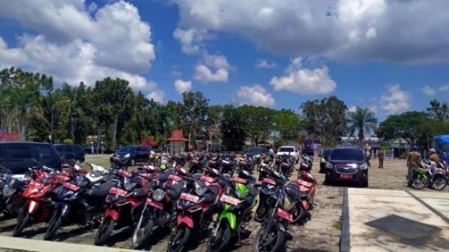 Ratusan Kendaraan Dinas di Lombok Timur Nunggak Bayar Pajak