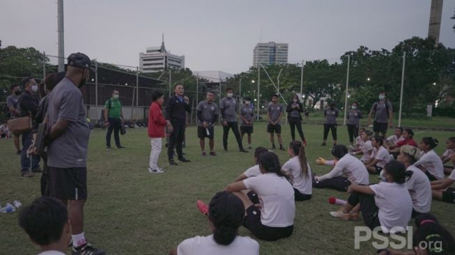 Timnas Wanita Menang 15-0 di Laga Uji Coba, Ketum PSSI Semringah