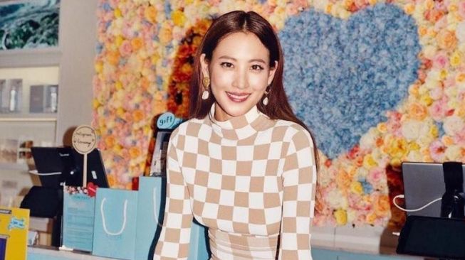 Claudia Kim [Soompi]