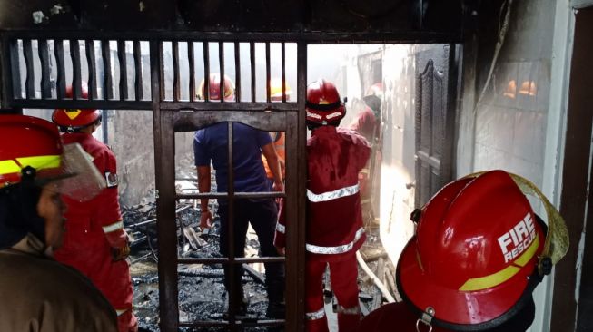 Rumah di Bojonggede Bogor Dilalap si Jago Merah, Pemilik Terpaksa Mengungsi