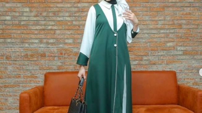 Busana kantor muslimah yang elegan [ ninanugrohostore]