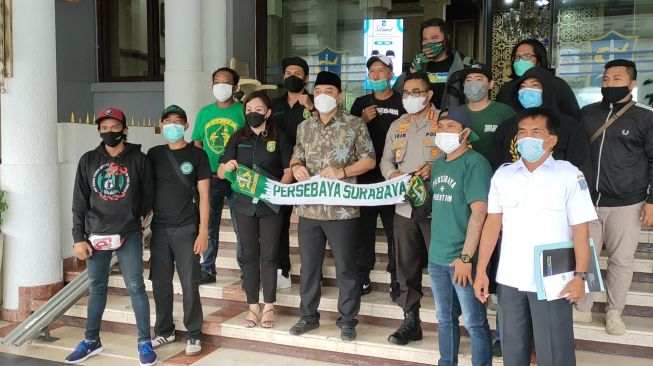 Tanpa Azrul Ananda, Bonek Ketemu Eri Cahyadi Masalah Persebaya Selesai