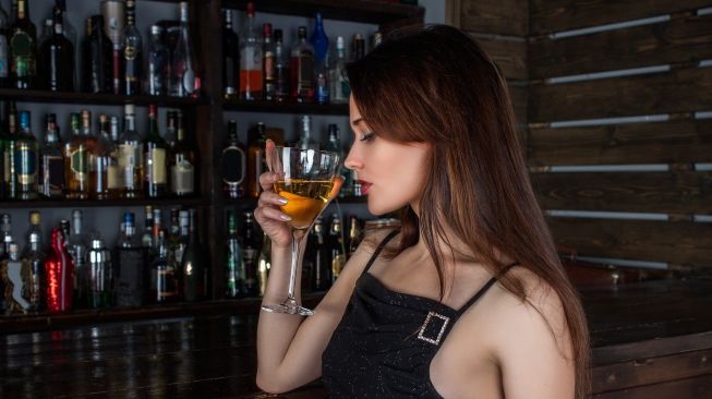Efek Buruk Konsumsi Minuman Beralkohol, Bisa Pengaruhi Volume Otak