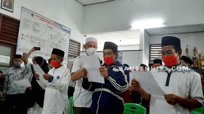 Baca Sahadat, 16 Orang Penganut Hakekok Balaksuta Histeris Saat Dipulangkan