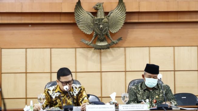 Pemkab Bogor Terus Berupaya Perbaiki Layanan Administrasi Kependudukan