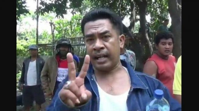 Kades Rini Kusmiati Digerebek Bugil, Suami Sudah Utang Rp 150 Buat Pilkades