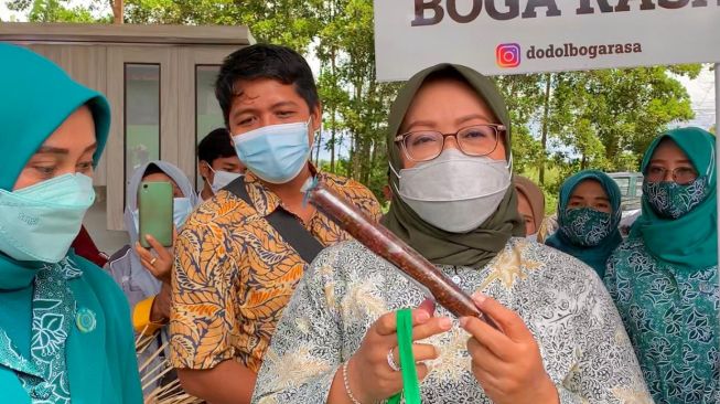 Omicron Masuk Indonesia, Ade Yasin: Jangan Biarkan Orang Begitu Saja ke Luar Negeri