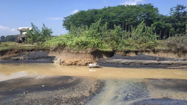 Ribuan Hektare Pasir Mau Ditambang, Rumah Warga Terancam Tenggelam