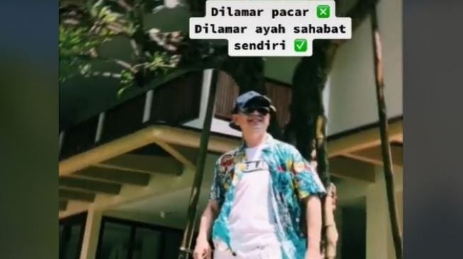 Viral Wanita Dilamar Ayah Sahabat Sendiri (tiktok.com/@lia_asyifa)