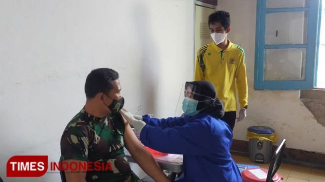 Sebanyak 84 Prajurit Korem 083/Bdj Jalani Vaksinasi Covid-19 Tahap Kedua