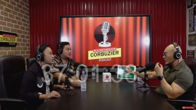 Ruben Onsu dan Ivan Gunawan di Podcast Deddy Corbuzier. [YouTube Deddy Corbuzier]