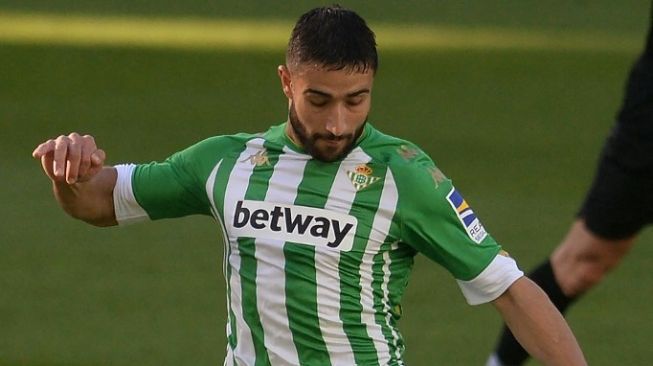 AC Milan dan AS Roma Incar Pemain Real Betis Nabil Fekir