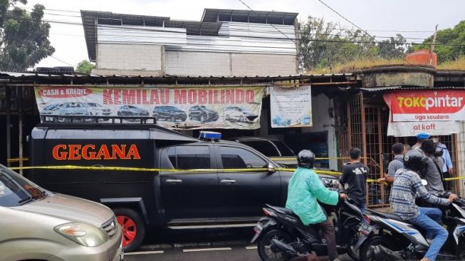 Polisi Amankan TKP Penangkapan Dua Terduga Teroris di Condet