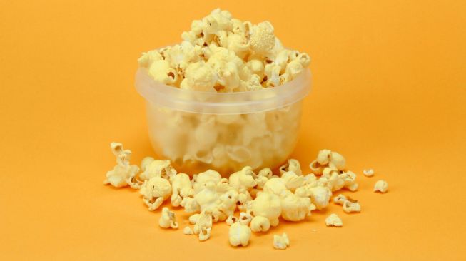Bikin Popcorn dari Jepang, Wanita Ini Malah Berujung Panik